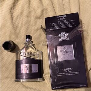 Creed Aventus Eau de Parfum - Black and Silver, New